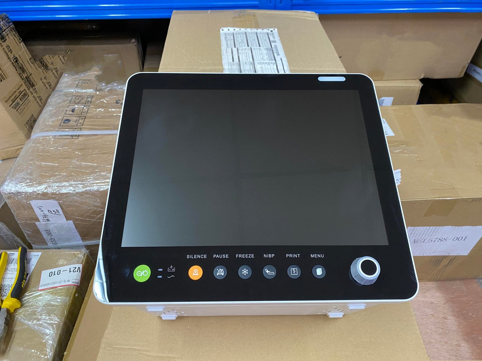 Multi-Parameter Patient Monitor 12.1 Inch Color TFT Portable Medical Equipment MDLMP12